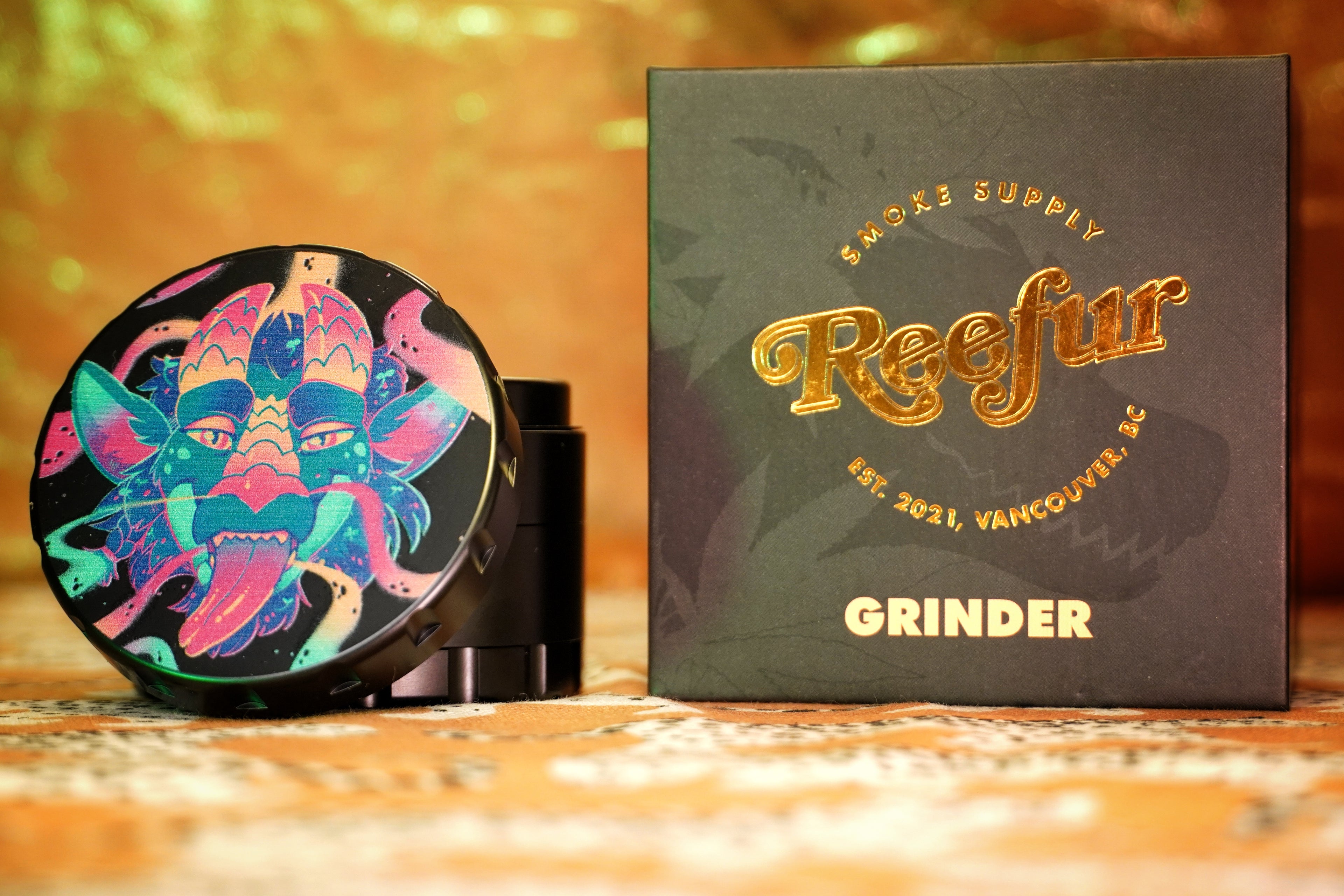 Smoky Eastern Dragon - Stainless Steel Grinder