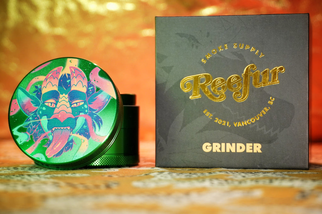 Smoky Eastern Dragon - Aluminum Grinder