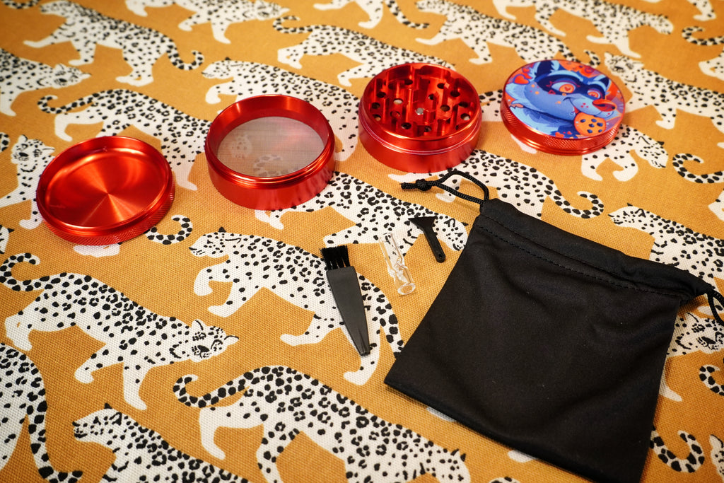 Ravenous Raccoon - Aluminum grinder