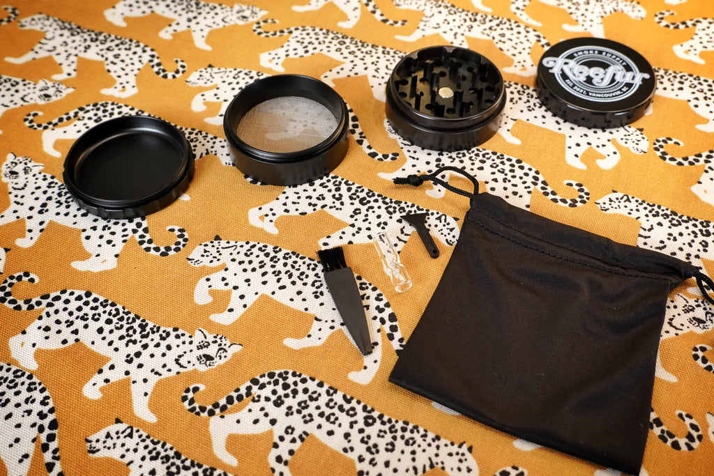 Reefur - Stainless Steel Grinder